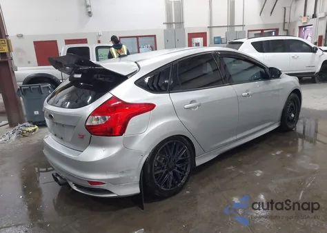 2013 Ford Focus St from USA, damaged, VIN 1FADP3L97DL363060